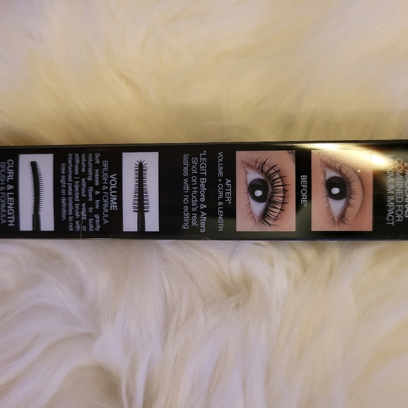 SOLD HUDA BEAUTYLegit Lashes in Vanta Black - Picture 3 of 4